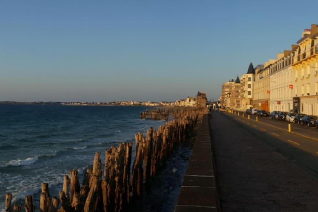 Appartement A 30M De La Plage Du Sillon. 생말로 외부 사진
